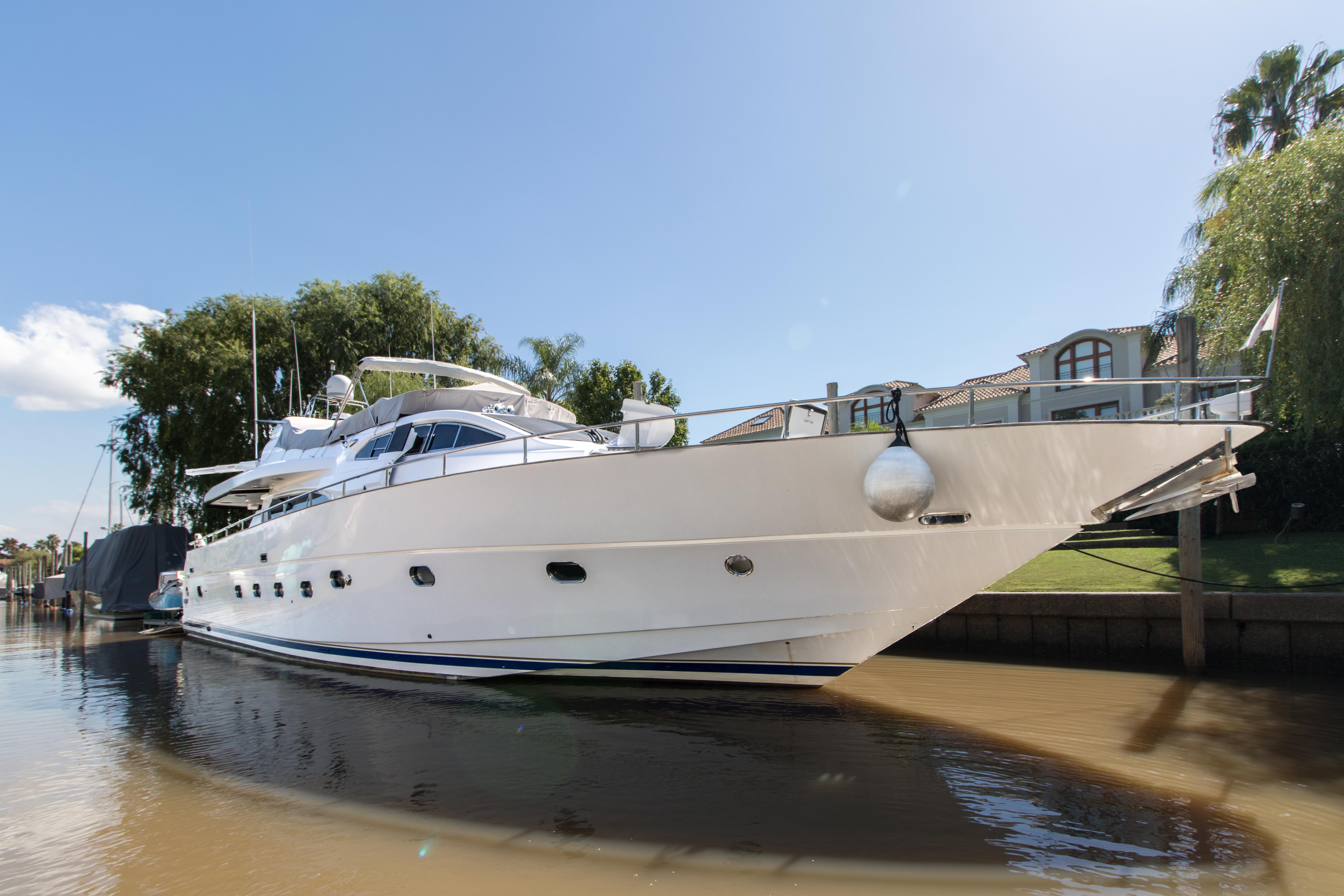 SEGUE 80 MOTORYACHT