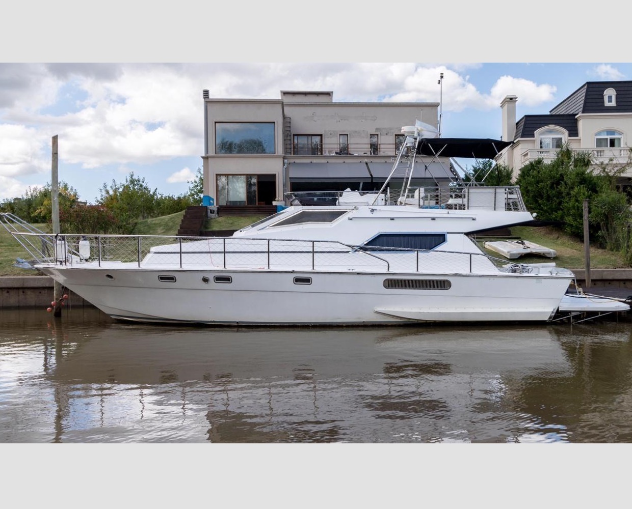 COMANCHE 48